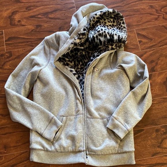 Victoria’s Secret reversible hoodie - Picture 4 of 7